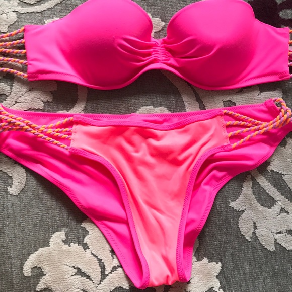 Victoria’s Secret bathing suit - Picture 4 of 10